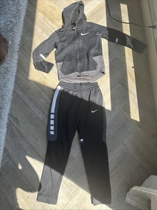 Nike Elite Tracksuit Boys Medium Black Grey White - Picture 1 of 4