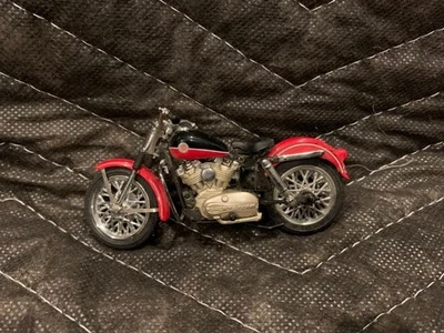 Franklin Mint Harley Davidson Motorcycle 1:24 - set of 4 - Image 1 of 4