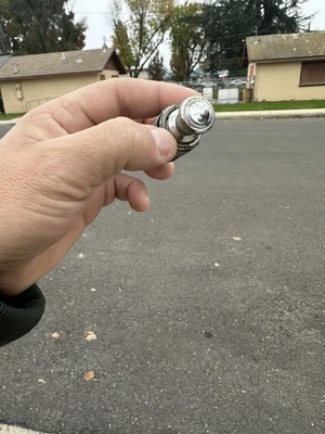 Оригинальный 40-х 50-х 60-х 70-х прикуриватель с креплением Mopar GM Ford Pontiac scout   - Изображение 1 из 3