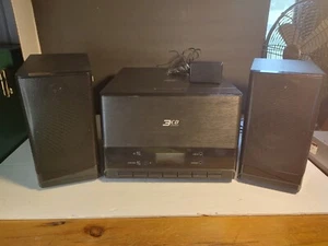 Blackweb BWA17AA010 Bluetooth 3-CDd\ FM Stereo System Sounds Great!!! 😃👍 - Picture 1 of 6