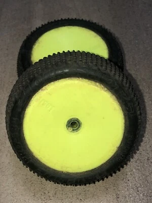 Bk1 Bk2 Vintage Rare Team Losi XXX CR Rear Wheels Yellow Pro Line Hole Shots - Image 1 of 4