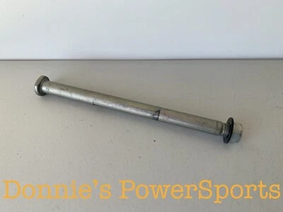 Parafuso de eixo pivô braço oscilante Suzuki RMZ250 07-25 RMZ450 05-25 FABRICANTE DE EQUIPAMENTO ORIGINAL 61211-35G00 187 - Imagem 1 de 3