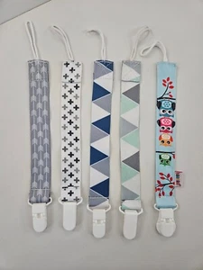 Lot of 5 Baby Pacifier Clips Universal Holder Teething Toys Teethers Leash - Picture 1 of 1