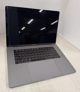 Apple MacBook Pro 15" 2019 A1990 i9-9880H 2.30GHz 32GB RAM 4 TB SSD AMD 560X - Imagen 1 de 8