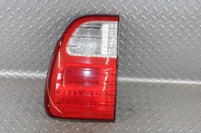 98-02 LX470 Trunk Decklid Passenger Right RH Taillight Tail Light Lamp Lens OEM Foto 1 de 4