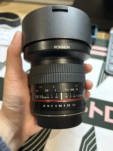 rokinon 10mm f2.8 ED AS NCS CS Ultra Wide Angle Lens For Canon EF-S mount ONLY. - Picture 1 of 16