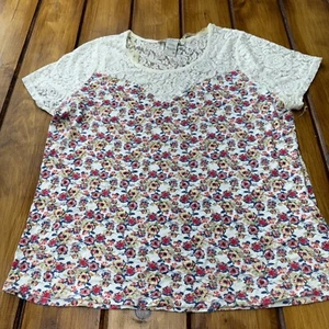 American Rag Pull over floral and white laced top Short Sleeve Top 1x - Picture 1 of 10