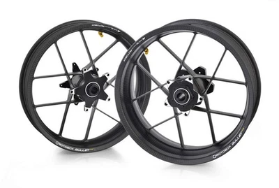 RUEDAS ROTOBOX CARBONO BRILLANTE BULLET PRO 17"X3,5"/6" DUCATI Desmosedici RR Foto 1 de 4