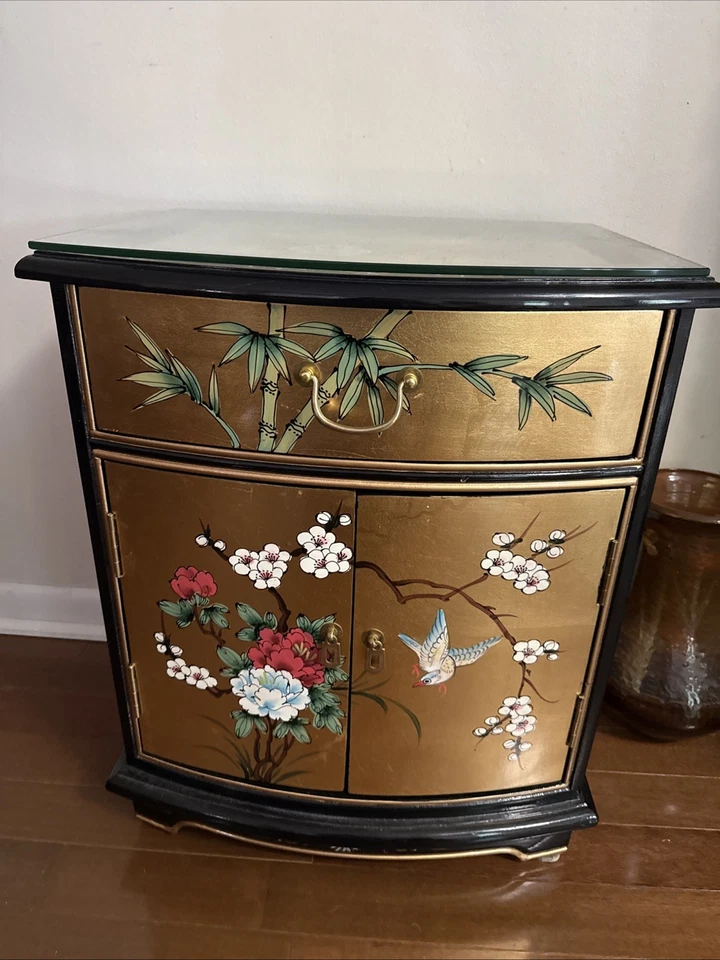 Gold Lacquer End Table - Birds and Flowers 16x20x24 EUC Local Pick Up - Image 1 of 4
