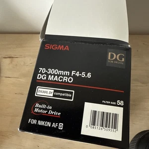 Sigma 70-300mm F4-5.6 Macro Autofocus Telephoto Zoom Lens Very Good Condition - Picture 1 of 9