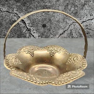 Hammered Silver Vintage Plate Fluted Rim Grape Vine Design Basket with Handle - Picture 1 of 12