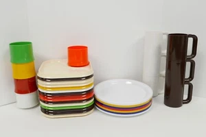 LOT of 32 Ingrid LTD Chicago Plates Snax Tray Mugs Cups MCM Modernist Melamine - Picture 1 of 9