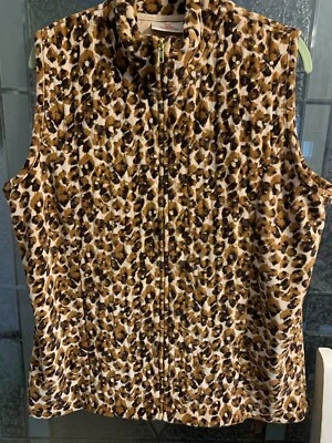 QUACKER FACTORY Quilted Animal Print Fleece Rhinestone Zip Up Vest Large - Image 1 of 4