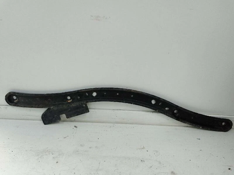 8V61A10684A travesaño delantero para FORD FOCUS BERLINA (CEW)(2014-) 1.5 1512812 Foto 1 de 4