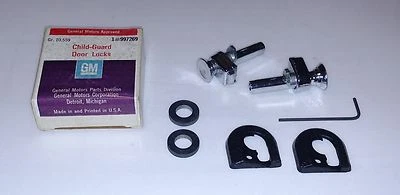 通用 1971 - 1981 年配件儿童防护门锁旋钮全新无标签零件 # 997269 — 第 1/4 张图片