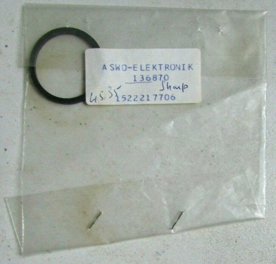 Courroie d'entraînement noire Sharp 136870 Longueur 9 cms ø 2 mms - Image 1 of 1