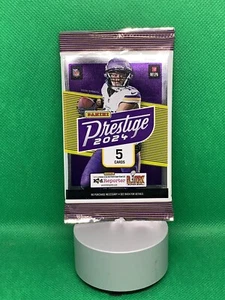 🔥🏈2024-Panini Prestige 5 Card Sealed Football Pack🏈🔥 - Picture 1 of 2
