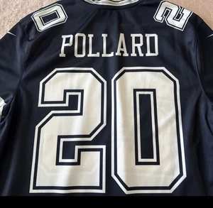 Neu mit Etikett Herren NFL Dallas Cowboys Tony Pollard #20 blau Trikot LARGE - Bild 1 von 4