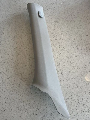 Mercedes-Benz W166 A Pillar Interior Trim. Left Hand Side A1666901325 - Image 1 of 4