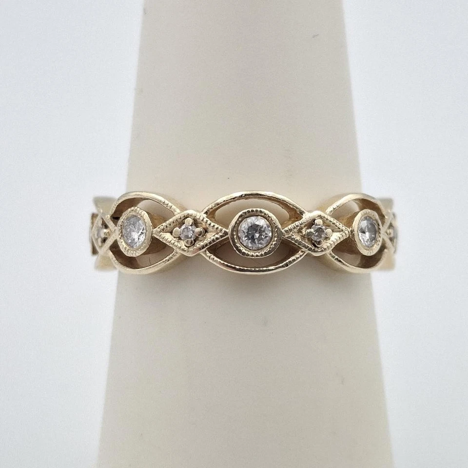 Anillo Gabriel & Co Oro Amarillo 14K Redondo Diamante Apilable Milgrain Banda Talla 6.5 Foto 1 de 4