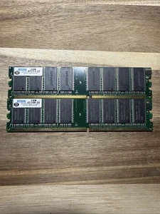 EDGE Memory PC-3200 1 GB DIMM 400 MHz DDR SDRAM Memory (PE196431) - Picture 1 of 3
