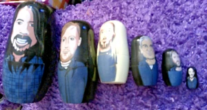 HARD TO FIND FOO FIGHTERS NESTING EGG DOLLS DAVE GROHL FABULOUS CHRISTMAS GIFT - Picture 1 of 7