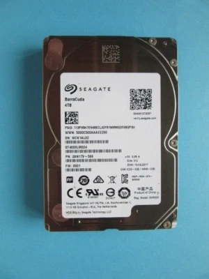 Seagate 4TB 14mm ST4000LM024 2AN17V-566 0001 2.5" HDD July 2017 China WU WCK - Image 1 of 4
