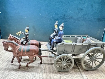 Gran Bretaña: Juego repintado 146 - Vagón del Cuerpo de Servicio del Ejército, década de 1950 Foto 1 de 4