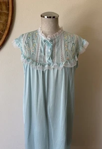Vintage 70s Rikki Nylon Mod Nightgown Baby Blue Lace Woman's M - Picture 1 of 9