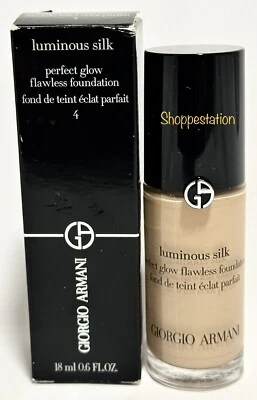 Giorgio Armani Luminous Silk Perfect Glow Flawless Foundation Shade 4 Size 18ml - Image 1 of 2