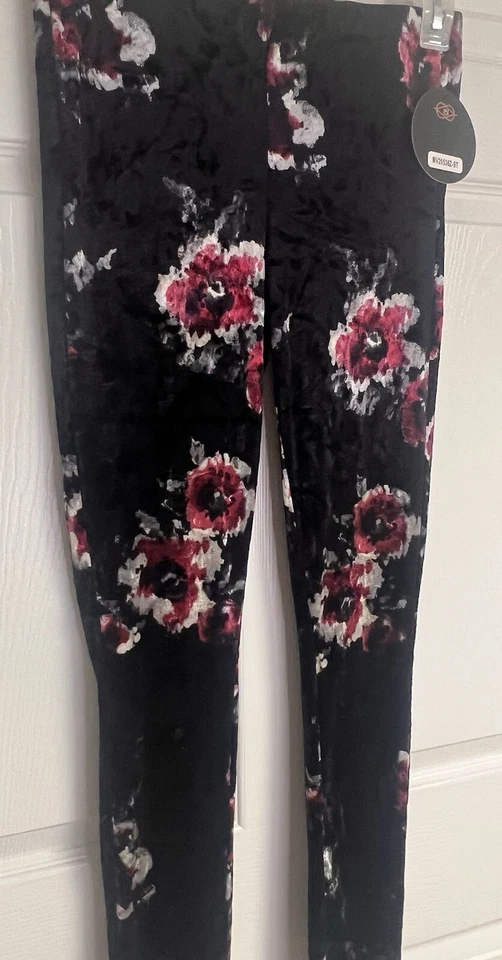 ONE5ONE Small Pull-on Elastic Waist Floral Black Legging Pants Velour CorpCore - Image 1 of 4
