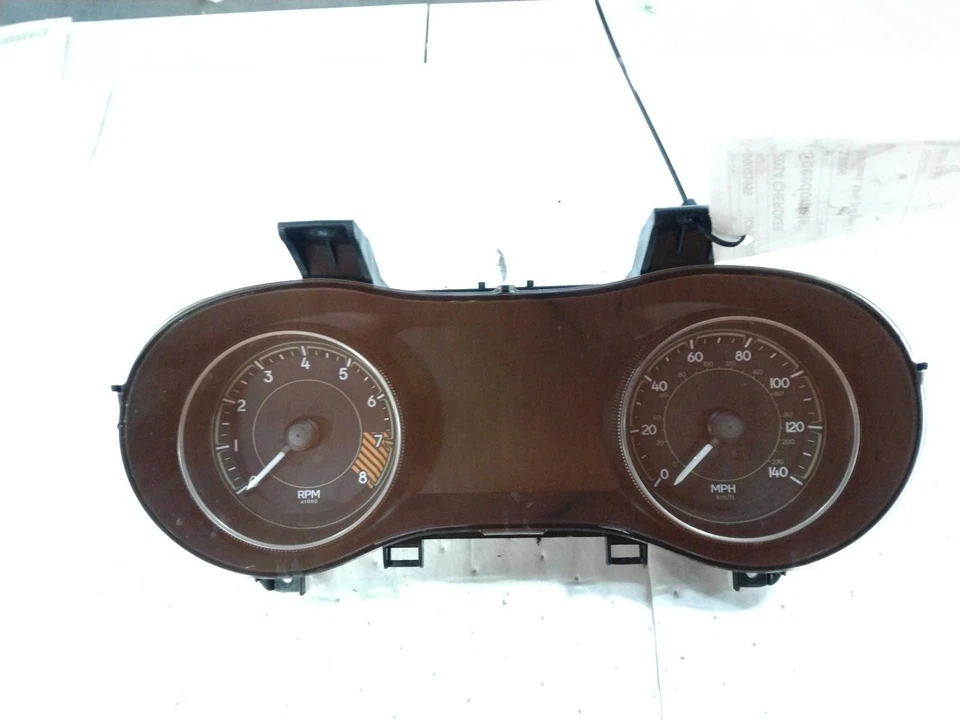 Used Speedometer Gauge fits: 2014 Jeep Cherokee cluster MPH 140 MPH 3.2L 7`` dis - Image 1 of 4