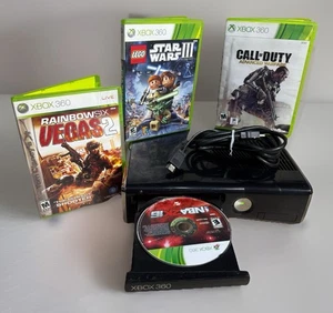 Xbox 360 S Slim 250gb HD nur Konsole Model 1439 mit HDMI & Stromkabel & 3 Spielen - Bild 1 von 23