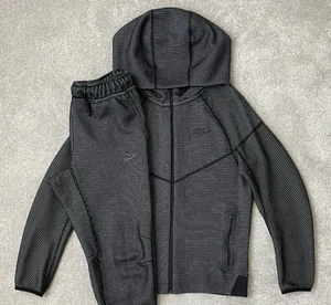 Nike Tech Tracksuit Winterized, Kids Size L / M 10-13yr ExcellentCond RRP£160 - Picture 1 of 22
