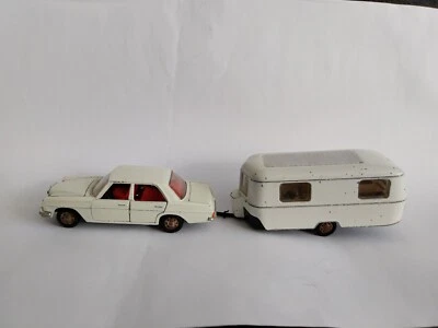 Lot: Mercedes-Benz 250 car and caravan Eriba 1824 1:43 Märklin Rak. - Image 1 of 4
