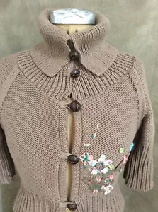 FREE PEOPLE Tan Short Sleeve CARDIGAN SWEATER POSIES Flowers L Large rn#66170 - Picture 1 of 6