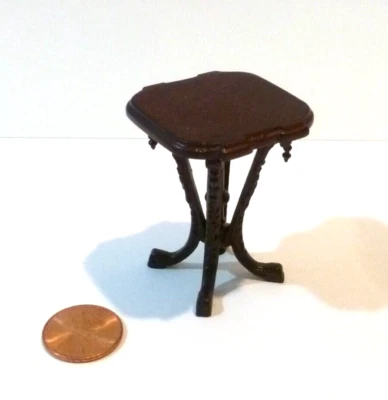 BESPAQ DOLLHOUSE MINIATURE EDWARDIAN END TABLE HAND PAINTED 3927 MAHOGANY