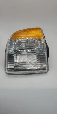 Lámpara de señalización lateral izquierda MOPAR 55054773AD, para Dodge Ram 1997-2002 1500 2500 3500 Foto 1 de 3