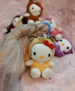 Vintage 1998 Hello Kitty Mini Yellow Dog w/ Hood 3.5" Plush Doll Sanrio VG Cond - Picture 1 of 12