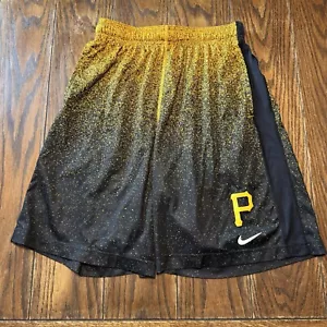 Nike Pittsburgh Pirates Shorts Mens Size Large Dri Fit Black And Yellow MLB - Picture 1 of 9