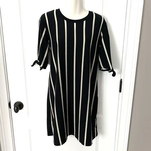 Who What Wear Dress Size Large Tie bell sleeves shift Blue Striped Knee Length - Picture 1 of 5
