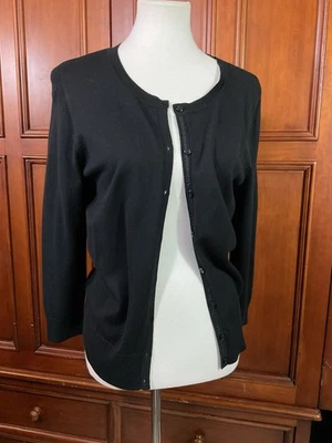 Cardigã feminino halogênio preto sólido tamanho grande versátil Euc botão fechar classe - Imagem 1 de 4