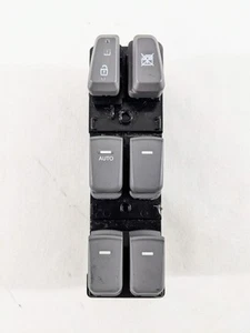 Módulo de interruptor de ventana principal Hyundai Sonata 11-14 OEM 202008876 - Imagen 1 de 4