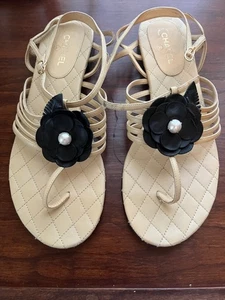 Chanel size 38.5 camellia flower beige and black sandals - Picture 1 of 8