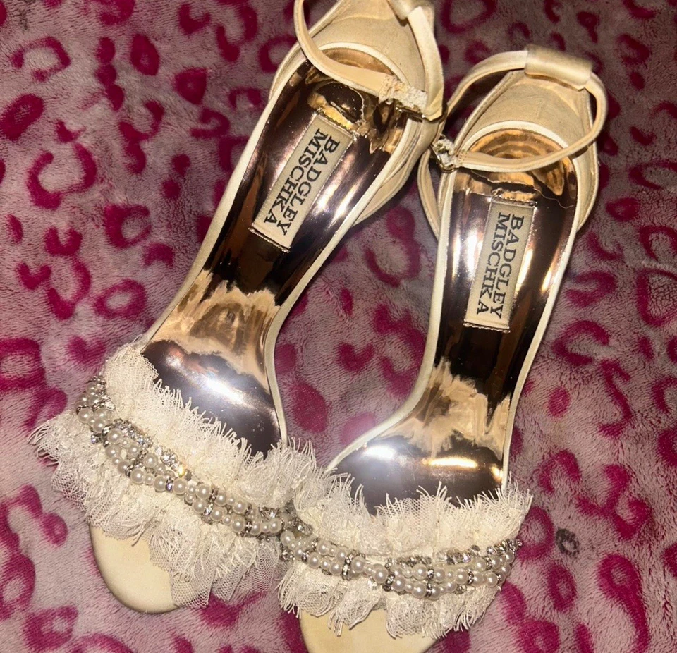 Badgley Mischka Correa al Tobillo Estrás Tacones Bajos Gatito Peep-Toe Zapatos, Talla 7 Foto 1 de 2