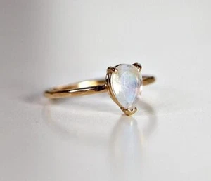 2.10 Ct Moonstone Prong Ring 14k Solid Yellow Gold - Picture 1 of 5