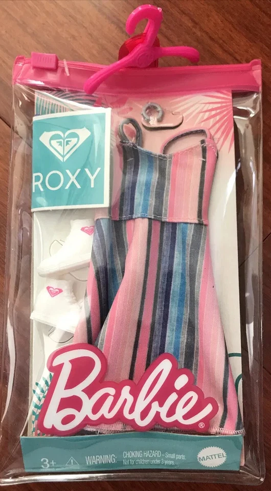 Barbie Roxy Fashion Outfit Sundress Shoes Bracelet GRD43