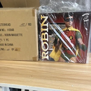Tweeterhead Robin Maquette 1/6 Scale Statues Burt Ward Signed 149/160 - Picture 1 of 4