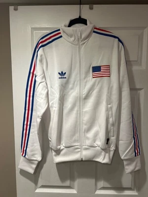 Chaqueta Adidas De Colección Copa Mundial de la FIFA EE. UU. Blanca ¡NUEVA CON ETIQUETAS! Y2K Clásico RARO Mediano Foto 1 de 4