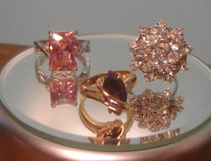 Menge 3 Stein Cocktail Ringe Set A Ringe Größen 7,5, 6,5 & 5,25 - Bild 1 von 10